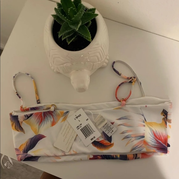 L*SPACE bikini top - Picture 3 of 3